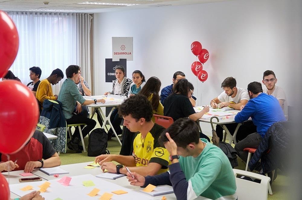 Estudiantes cántabros de FP participan en hackatones de emprendimiento impulsados por el CISE