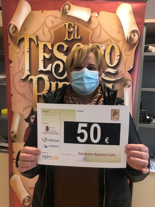 Beatriz Monasterio gana el tercer premio del sorteo de la campaña Tesoro Pirata