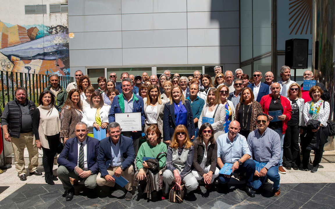 La presidenta de Cantabria, María José Sáenz de Buruaga, preside el homenaje a los empleados públicos jubilados de la Administración autonómica con motivo de la festividad de Santa Rita.
27 may 24