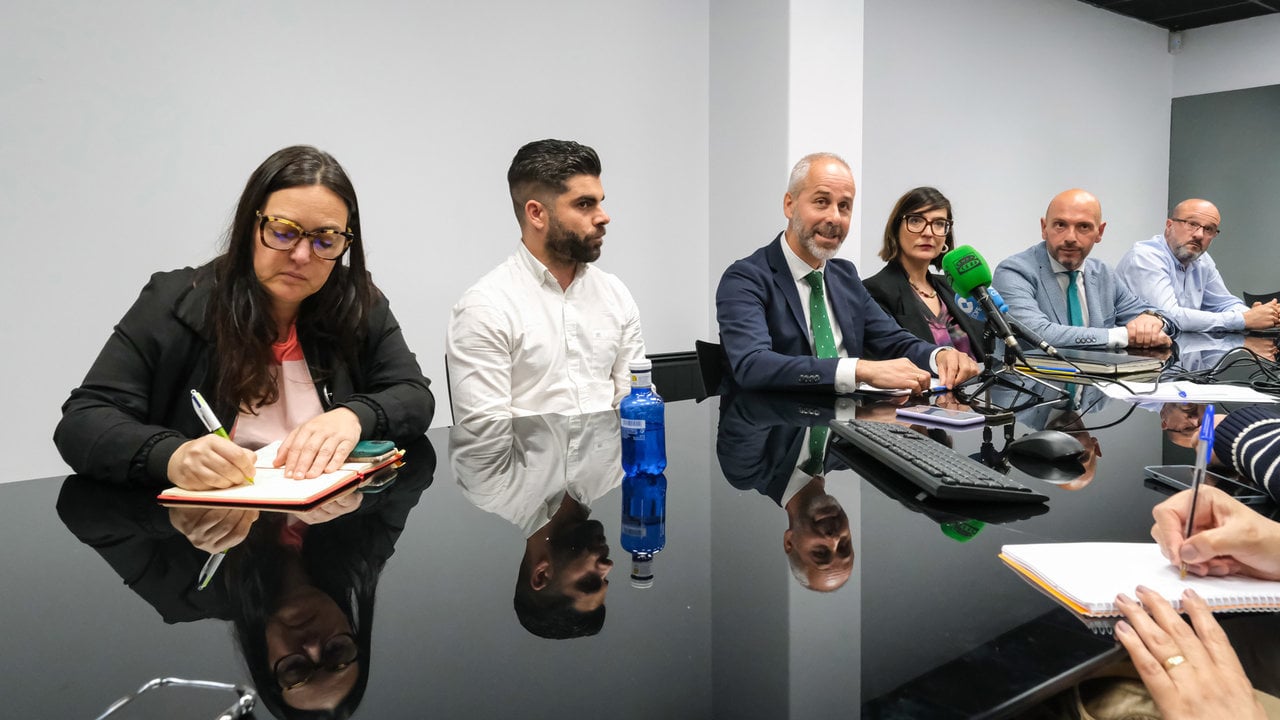 11:30 horas. Consejería Educación (antiguo edificio Fraile y Blanco). C/Río de la Pila, 13. Santander. El consejero de Educación, Formación Profesional y Universidades, Sergio Silva, presenta la Liga Solidaria de FP. 27 de mayo de 2024 © Raúl Lucio